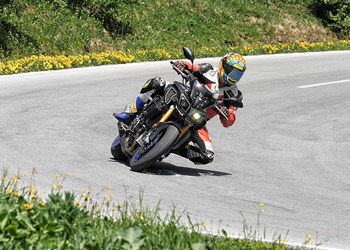 Yamaha MT-10 SP Test in den Alpen Yamaha MT-10 SP Test in den Alpen