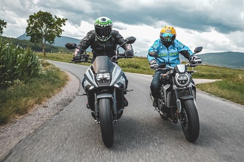 Honda CB1000R+ vs. Suzuki GSX-S1000S Katana Test, Preis, Fazit Honda CB1000R+ vs. Suzuki GSX-S1000S Katana Test, Preis, Fazit