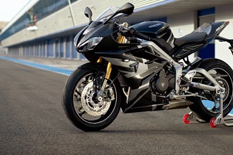 Die neue TRIUMPH Daytona Moto2 765 Limited Edition Die neue TRIUMPH Daytona Moto2 765 Limited Edition