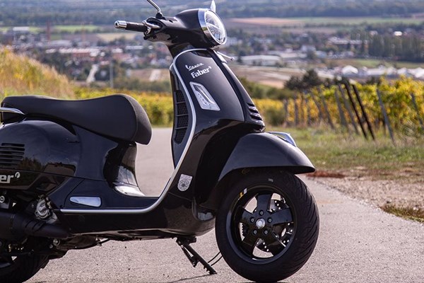 Vespa GTS 300 hpe SuperTech Test