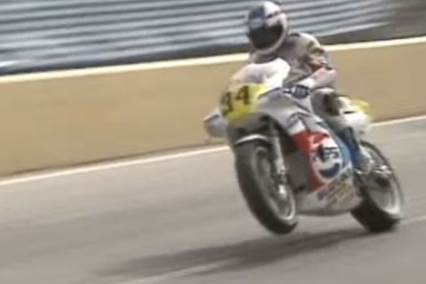 Der ultimative Wheelie-King - Kevin Schwantz in Macau 1988