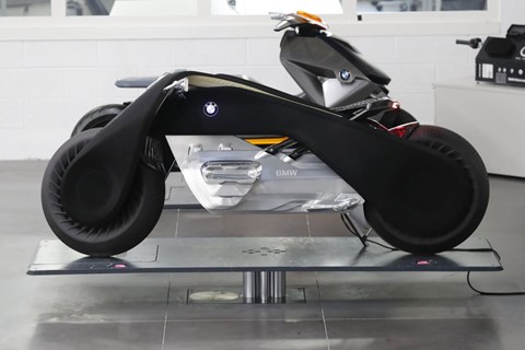 BMW Techday in Miramas - (K)ein Spielplatz für große Buben