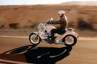 Die BMW R 1200 C – der wertstabile Filmstar Die BMW R 1200 C – der wertstabile Filmstar