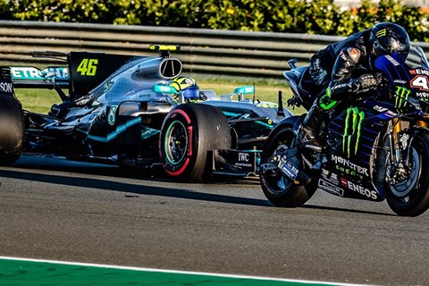 Valentino Rossi zurück im Formel 1 Auto