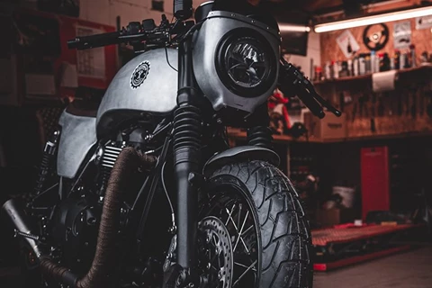 Zu Besuch bei den Triumph Custom Aces Gewinnern Zu Besuch bei den Triumph Custom Aces Gewinnern