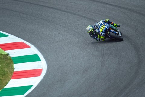 MotoGP: Wahnsinns Geschwindigkeit auf schwierigen Rennstrecken