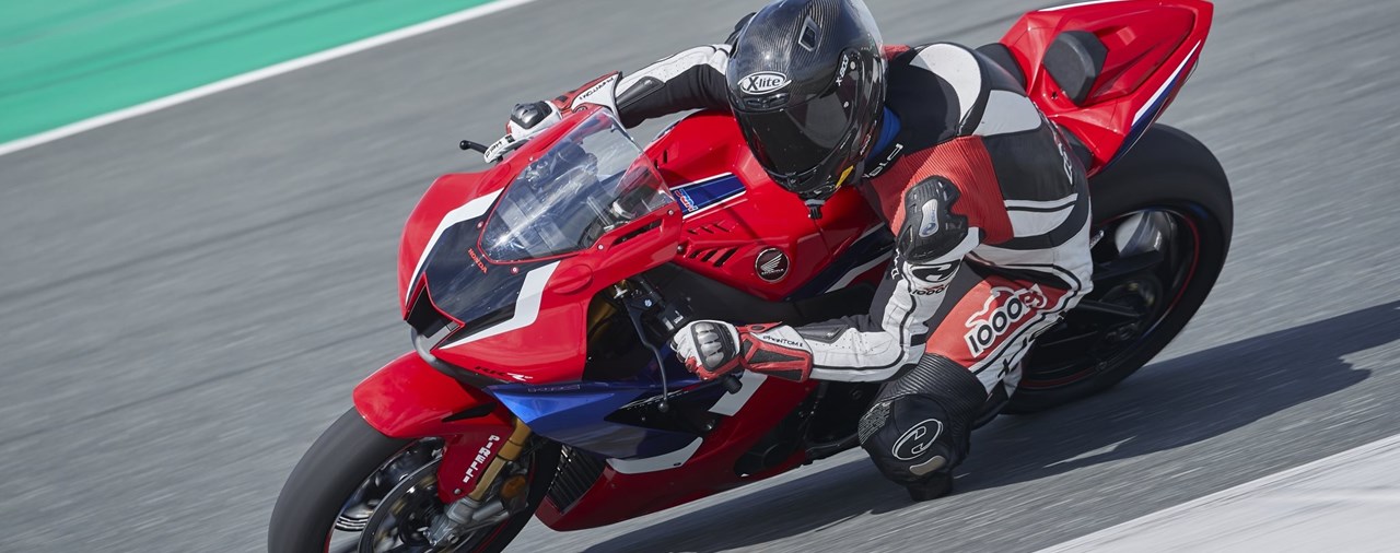 Die Neue Honda Cbr 1000 Rr R Fireblade Sp Im Test