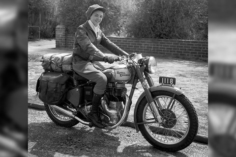 Royal Enfield feiert die inspirierendsten Motorradfahrerinnen