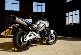 Suzuki B-King – legendäre Motorräder!