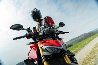 Ducati Streetfighter V4 S 2020 - Erster Test auf der Landstraße