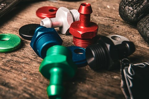 Magura HC3 Colour Kits und X-Line Lenker mit ABE