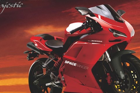 9 chinesische Kopien von Motorrädern, die zum Weinen sind 9 chinesische Kopien von Motorrädern, die zum Weinen sind