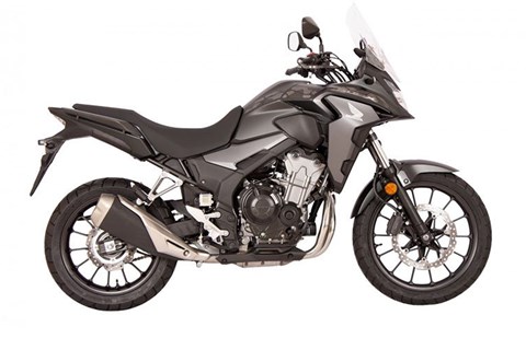 Gilles präsentiert Zubehör für die Honda CB500X