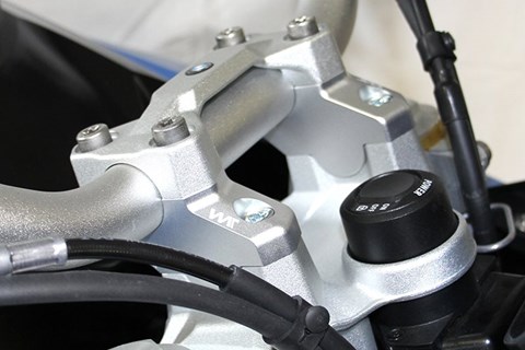 Hornig Lenkererhöhung für BMW F 900 R & F 900 XR Hornig Lenkererhöhung für BMW F 900 R & F 900 XR