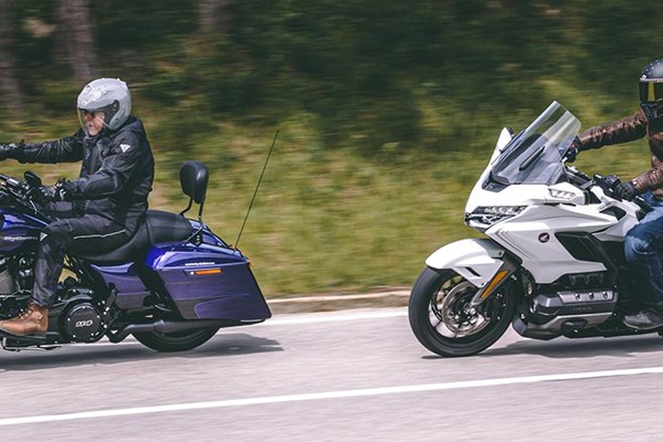 Harley-Davidson Road Glide Special vs. Honda Gold Wing Tour DCT