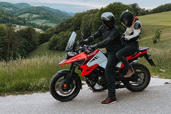 Suzuki V-Strom 1050 XT - Erster Test mit Sozius 2020 Suzuki V-Strom 1050 XT - Erster Test mit Sozius 2020