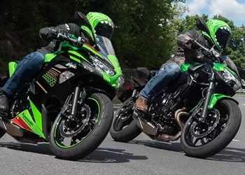 Kawasaki Ninja 650 gegen Kawasaki Z 650 im Jahr 2020 Kawasaki Ninja 650 gegen Kawasaki Z 650 im Jahr 2020