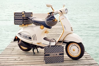 Vespa 946 Christian Dior 2020 Vespa 946 Christian Dior 2020