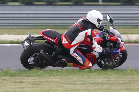1000PS Bridgestone Trackdays Slovakia Ring
