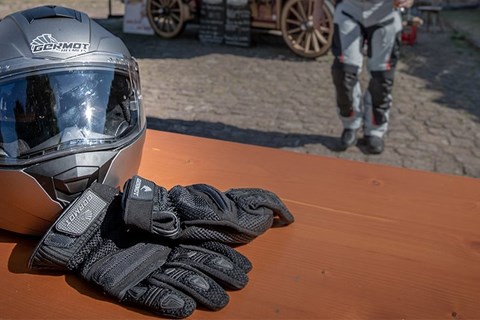 Germot Klapphelm GM 960