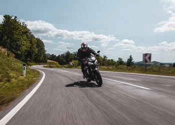 Triumph Street Triple RS Landstraßentest 2020 Triumph Street Triple RS Landstraßentest 2020