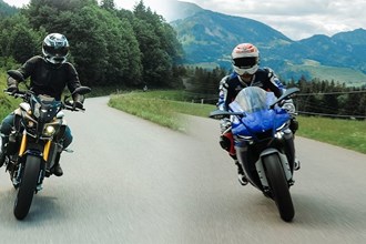 Yamaha R1 und MT10SP im Vergleich Yamaha R1 und MT10SP im Vergleich