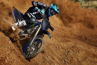 Neue Yamaha YZ450F 2021 Neue Yamaha YZ450F 2021
