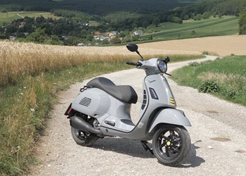 Getunte Vespa GTS 300 hpe Super Tech 