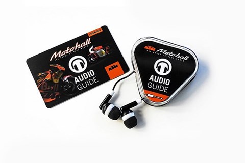 KTM Motohall bietet nun Audioguides an