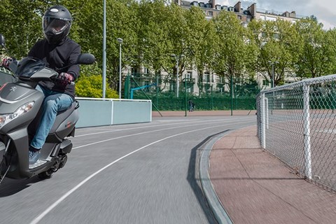 Der richtige Helm für Rollerfahrer