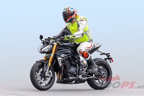 Erlkönig der Triumph Speed Triple 2021 gesichtet Erlkönig der Triumph Speed Triple 2021 gesichtet