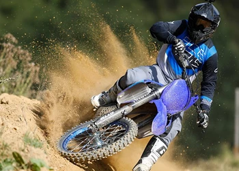 Die neue YAMAHA YZ250F 2021 im Test Die neue YAMAHA YZ250F 2021 im Test