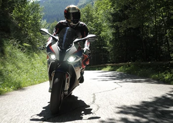 BMW S 1000 RR Test 2020 - das schnelle Quartett BMW S 1000 RR Test 2020 - das schnelle Quartett