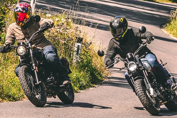 Brixton Cromwell 125 vs. SWM Gran Milano Outlaw 125 Test 2020