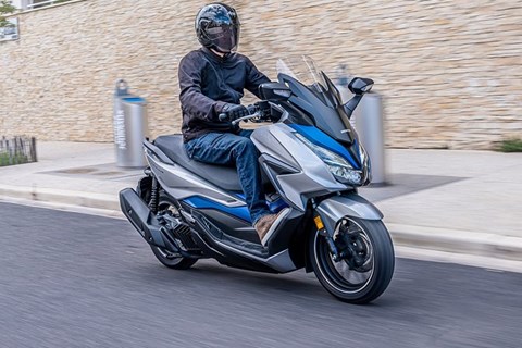 Starke Detailverbesserungen! Honda Forza 125 Modelljahr 2021