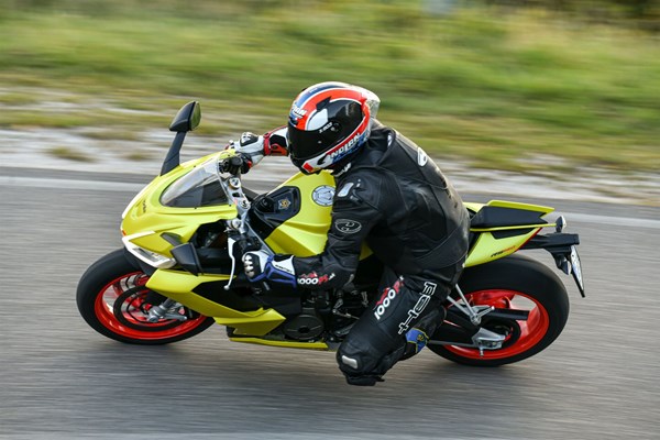 Aprilia RS 660 für 2021 – der erste Test! Aprilia RS 660 für 2021 – der erste Test!