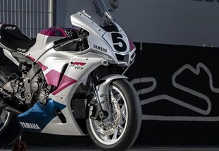 Yamaha R1 Fabrizio Pirovano Replica wird versteigert