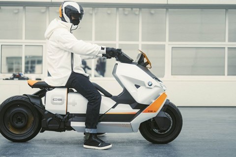 Die Zukunft urbaner Zweiradmobilität - BMW Definition CE 04