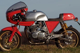 Custom Honda CB 750 Egli Umbau Custom Honda CB 750 Egli Umbau