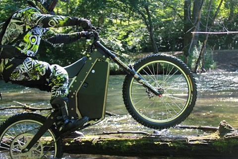 bykstar Enduro mit nur 47 Kilogramm