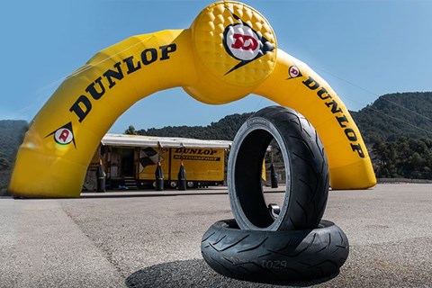 Dunlop SportSmart Mk3 jetzt auch in  160/60ZR17 erhältlich