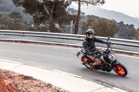 KTM 390 Duke Test 2021 - Das A2-Skalpell unter der Lupe