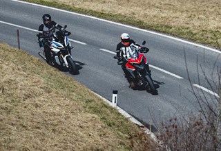 BMW S 1000 XR vs Ducati Multistrada V4 S 2021 Vergleichs-Test