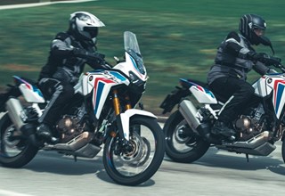 Honda Africa Twin 2021 im Fahrwerkduell - Öhlins gegen Serie 