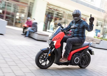 Seat MO eScooter 125 2021 - Autohersteller bringt E-Roller Seat MO eScooter 125 2021 - Autohersteller bringt E-Roller