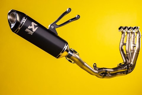 Limited Edition Akrapovic-Abgasanlage zum 30. Jubiläum