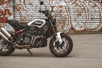 Amerikanischer V2 im Naked-Bike - Indian FTR S 2021 Test Amerikanischer V2 im Naked-Bike - Indian FTR S 2021 Test