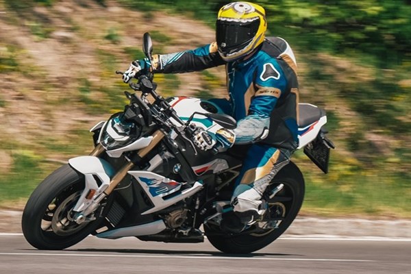 Hyper Naked Bike Vergleich 2021 - BMW S 1000 R Hyper Naked Bike Vergleich 2021 - BMW S 1000 R