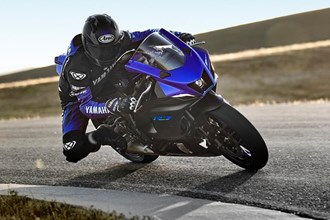 Yamaha R7 2021 - Die neue Mittelsportlerin! Yamaha R7 2021 - Die neue Mittelsportlerin!