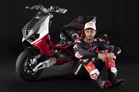 Andrea Dovizioso unterschreibt Vertrag mit Italjet! Andrea Dovizioso unterschreibt Vertrag mit Italjet!